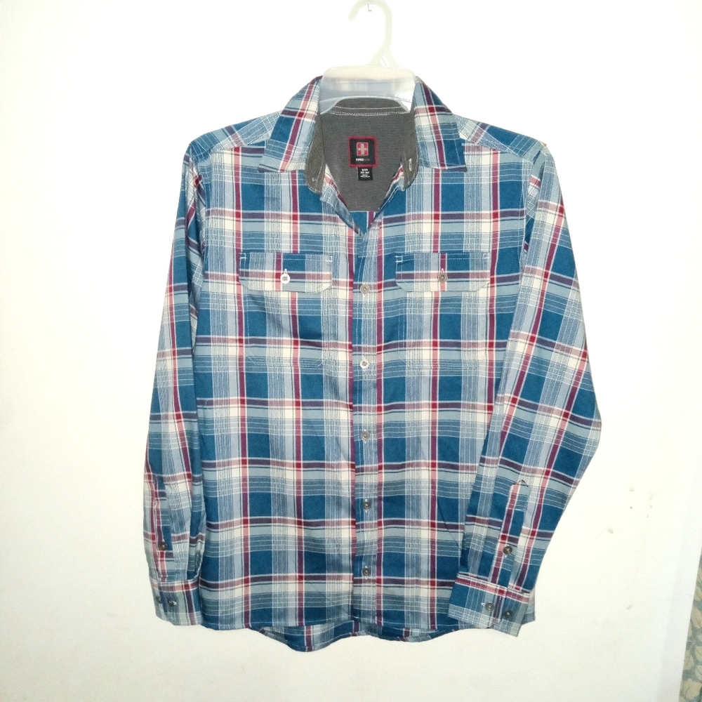 Men's plaid dress shirt by Swiss Tech Small 34-36 new without tags